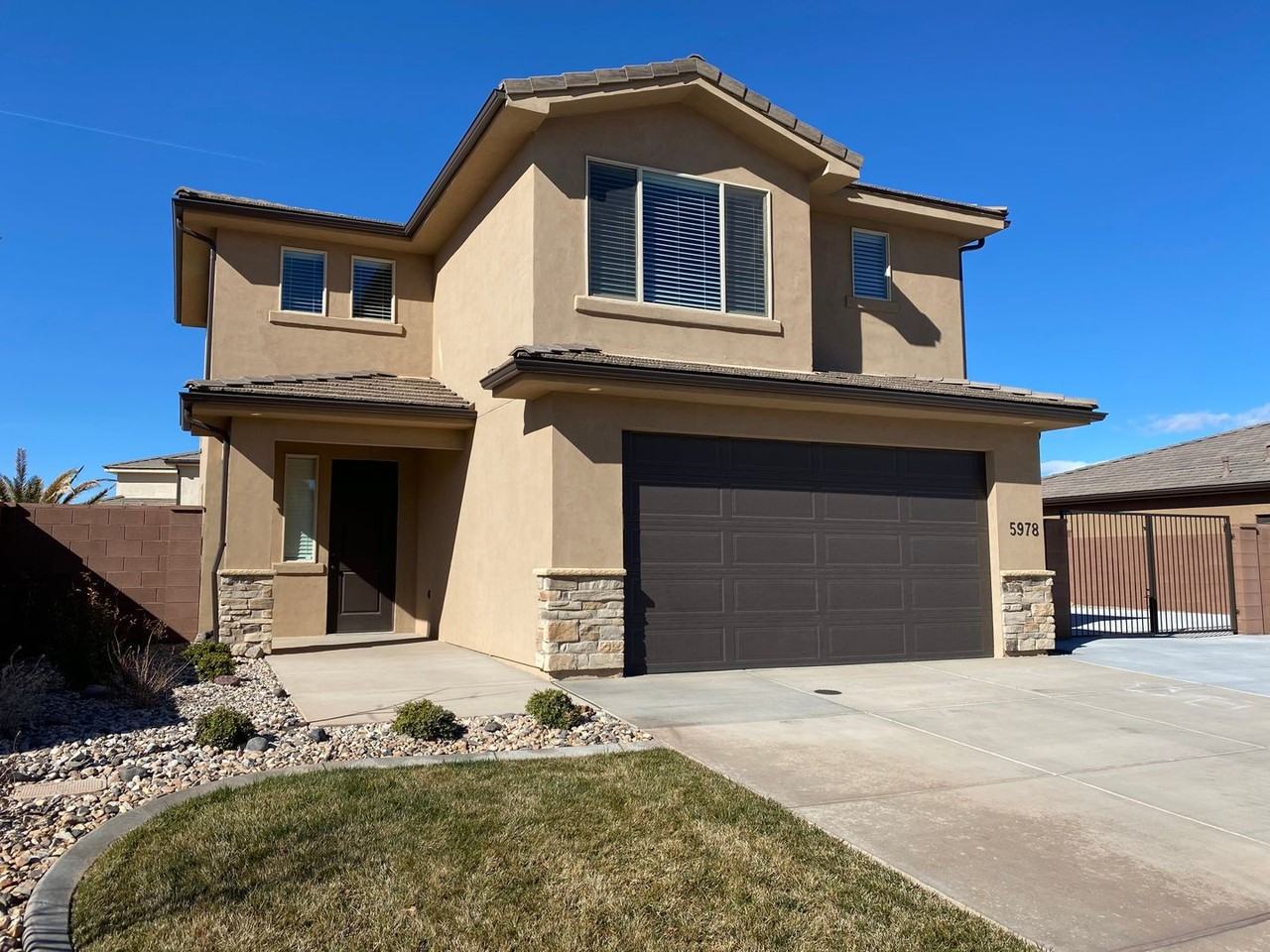 5978 S Kastra Ln - Photo 2 of 30