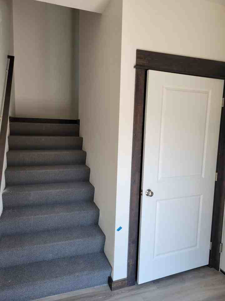 93 West Jefferson Avenue - Photo 2 of 16