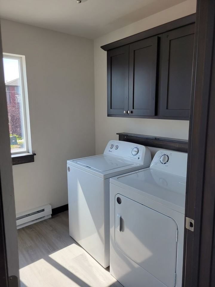 93 West Jefferson Avenue - Photo 7 of 16