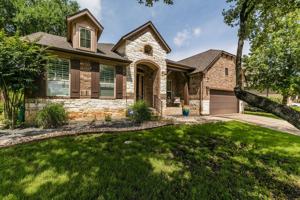 featured image of 211 Lake Como Dr