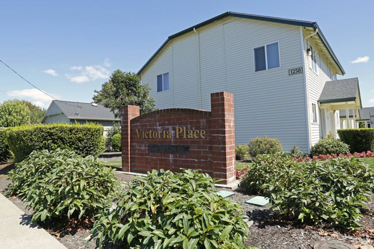 #803 VICTORIA PLACE APARTMENTS - Photo 2 of 35