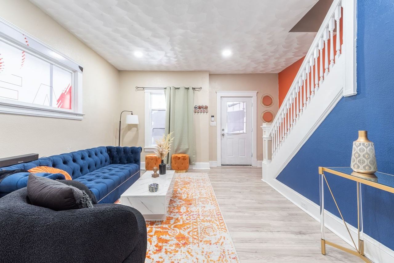 3797 W 38th St - Photo 2 of 27