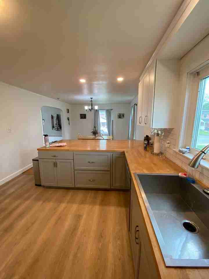 305 Charles Rd - Photo 3 of 28