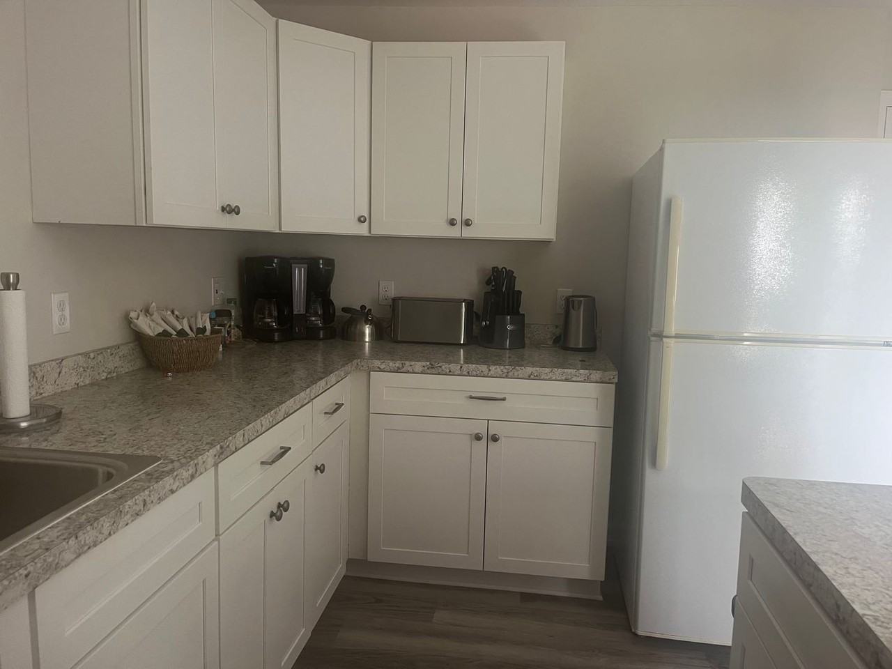 104 Holly Ln - Photo 5 of 6