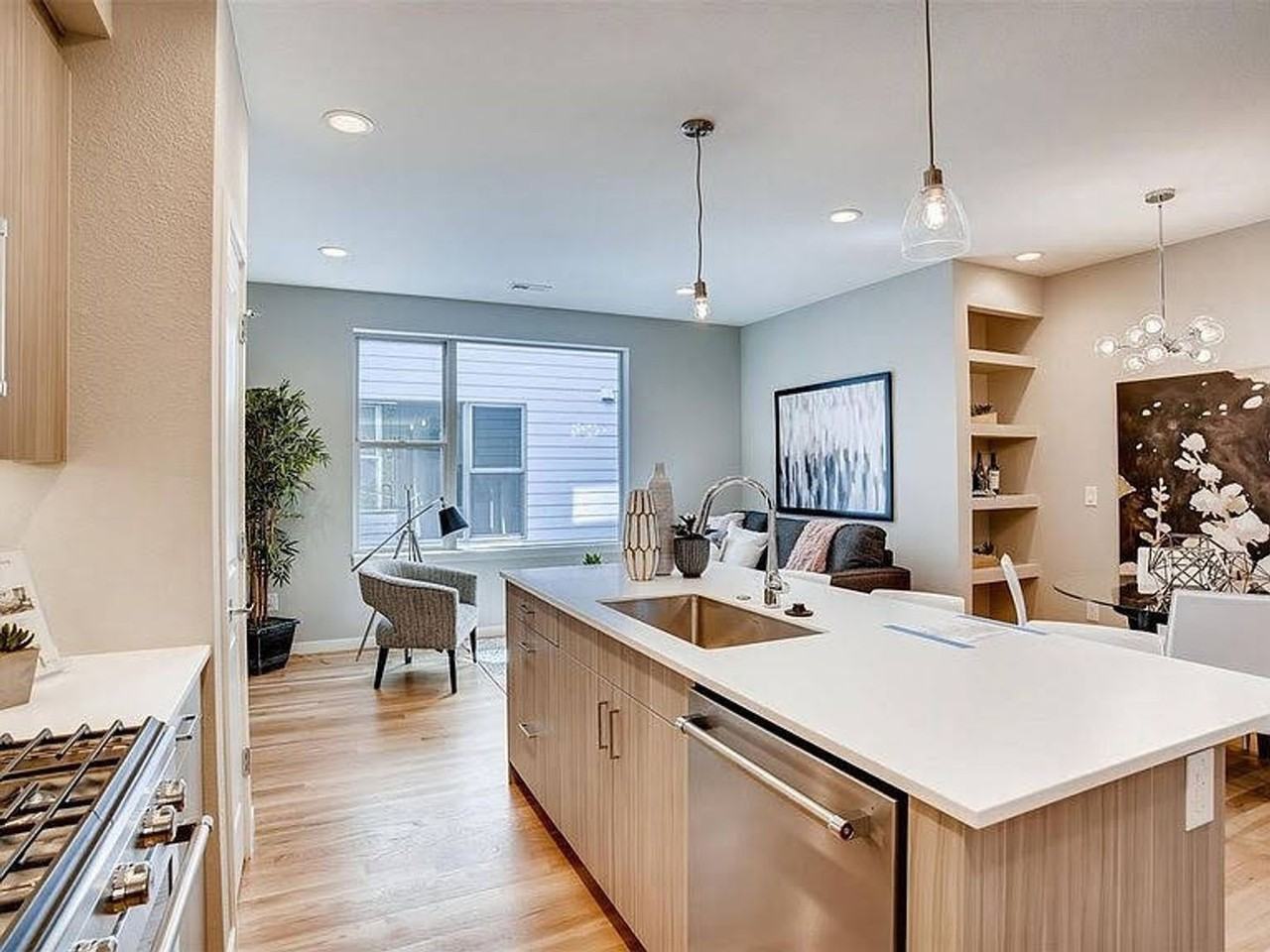 90 Galapago St - Photo 2 of 26