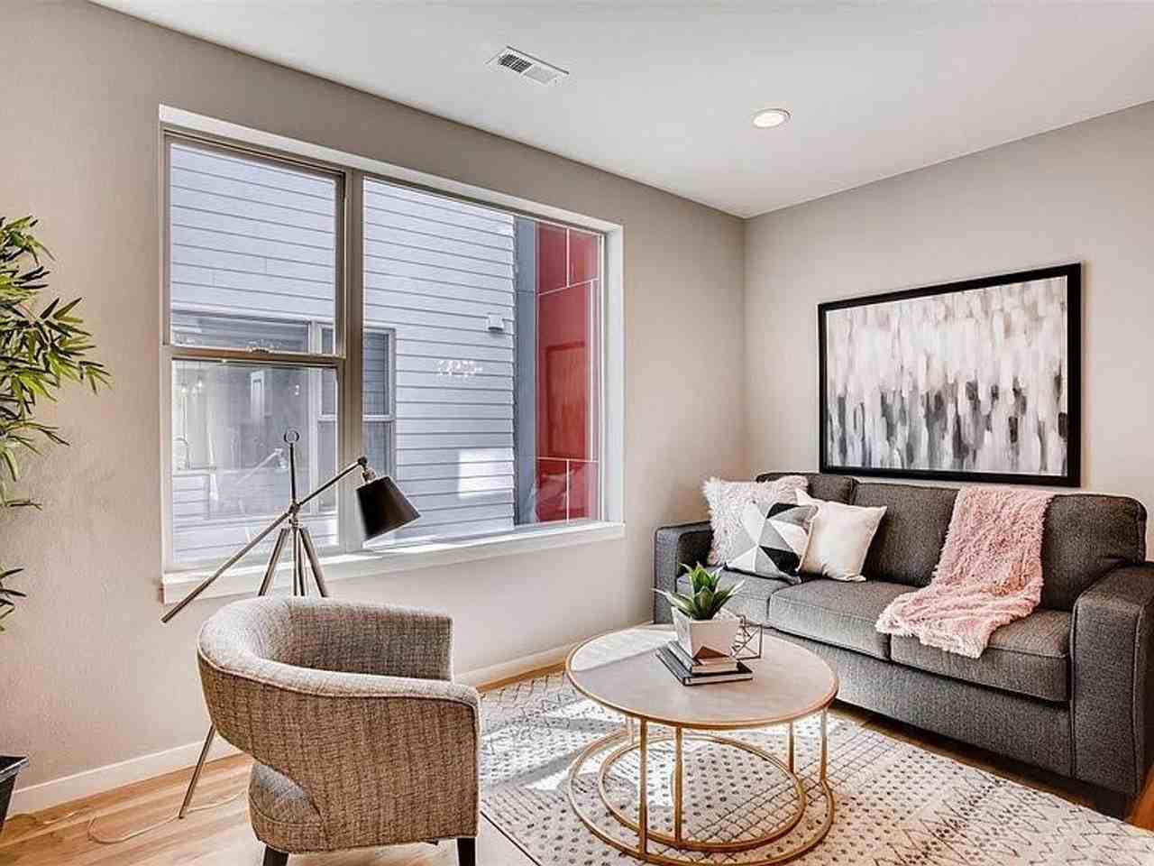 90 Galapago St - Photo 7 of 26