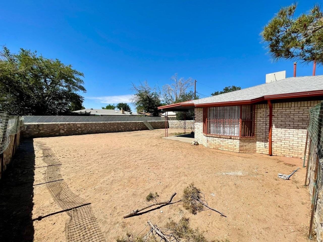 8638 Mettler Dr - Photo 7 of 7