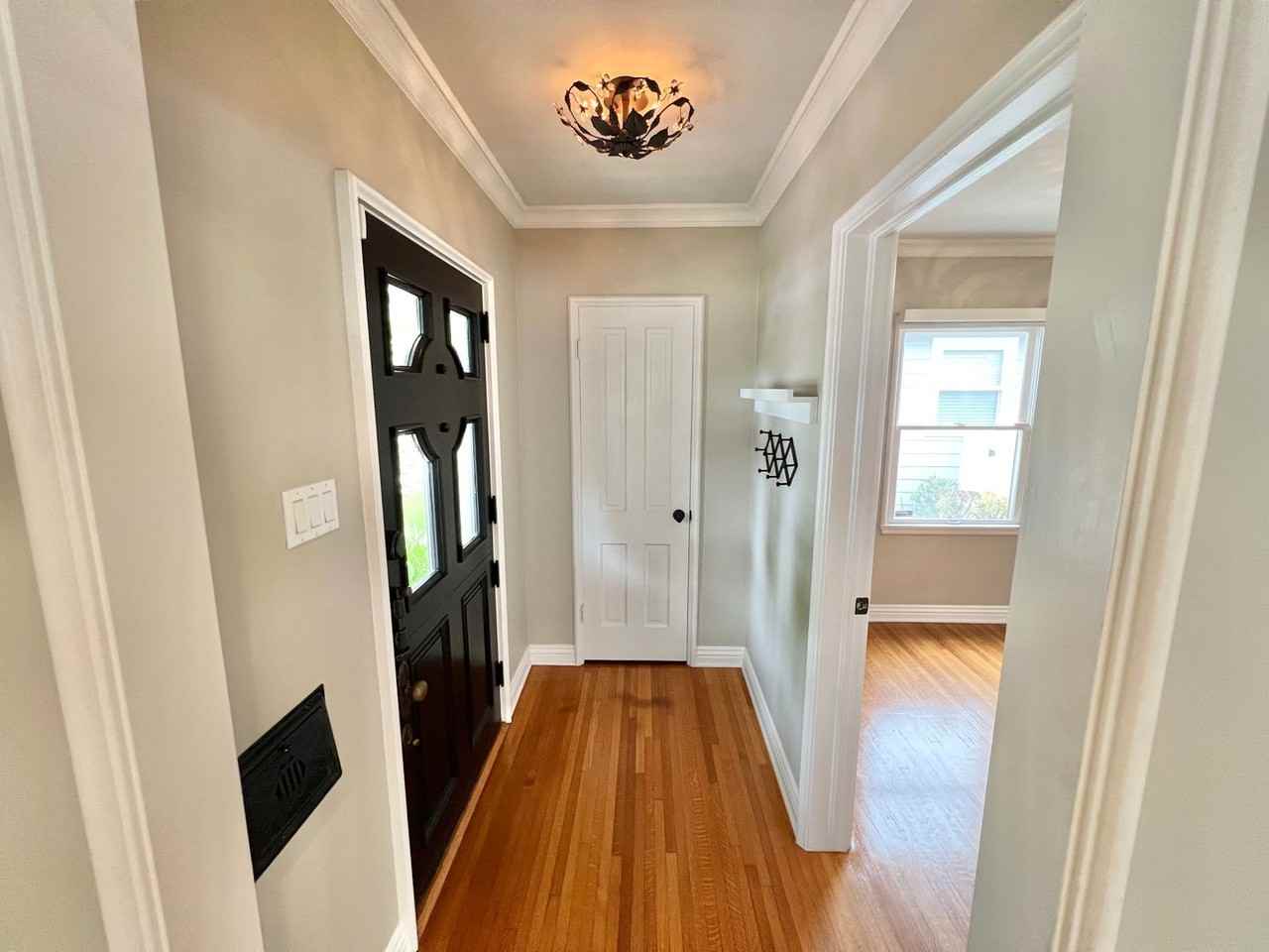 288 Glendora Ave - Photo 2 of 34