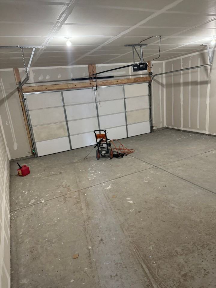 577 S Idaho Ave - Photo 6 of 28