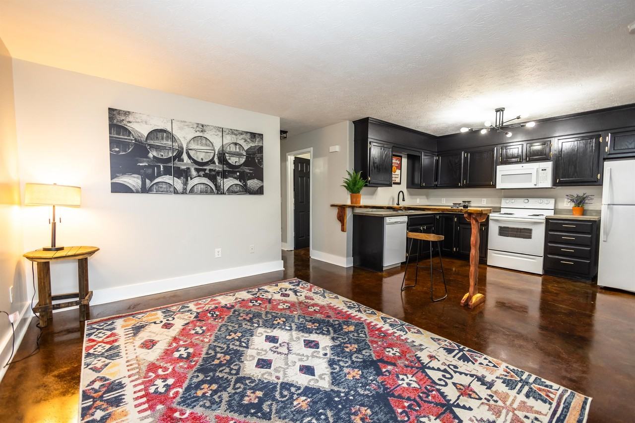 103 Wall Street #103DWALLST - Photo 3 of 15