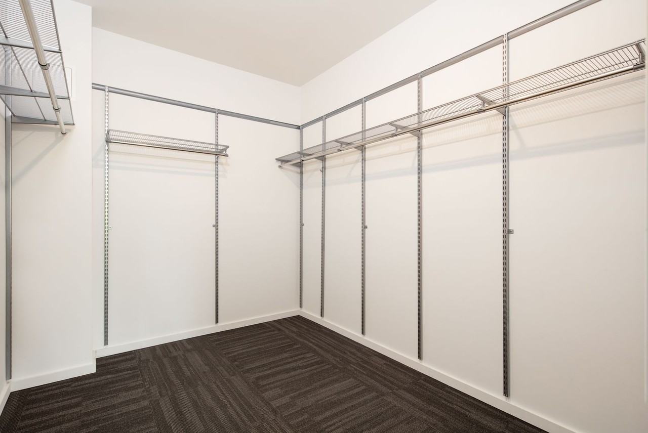 Frame Mar Vista - Photo 5 of 19