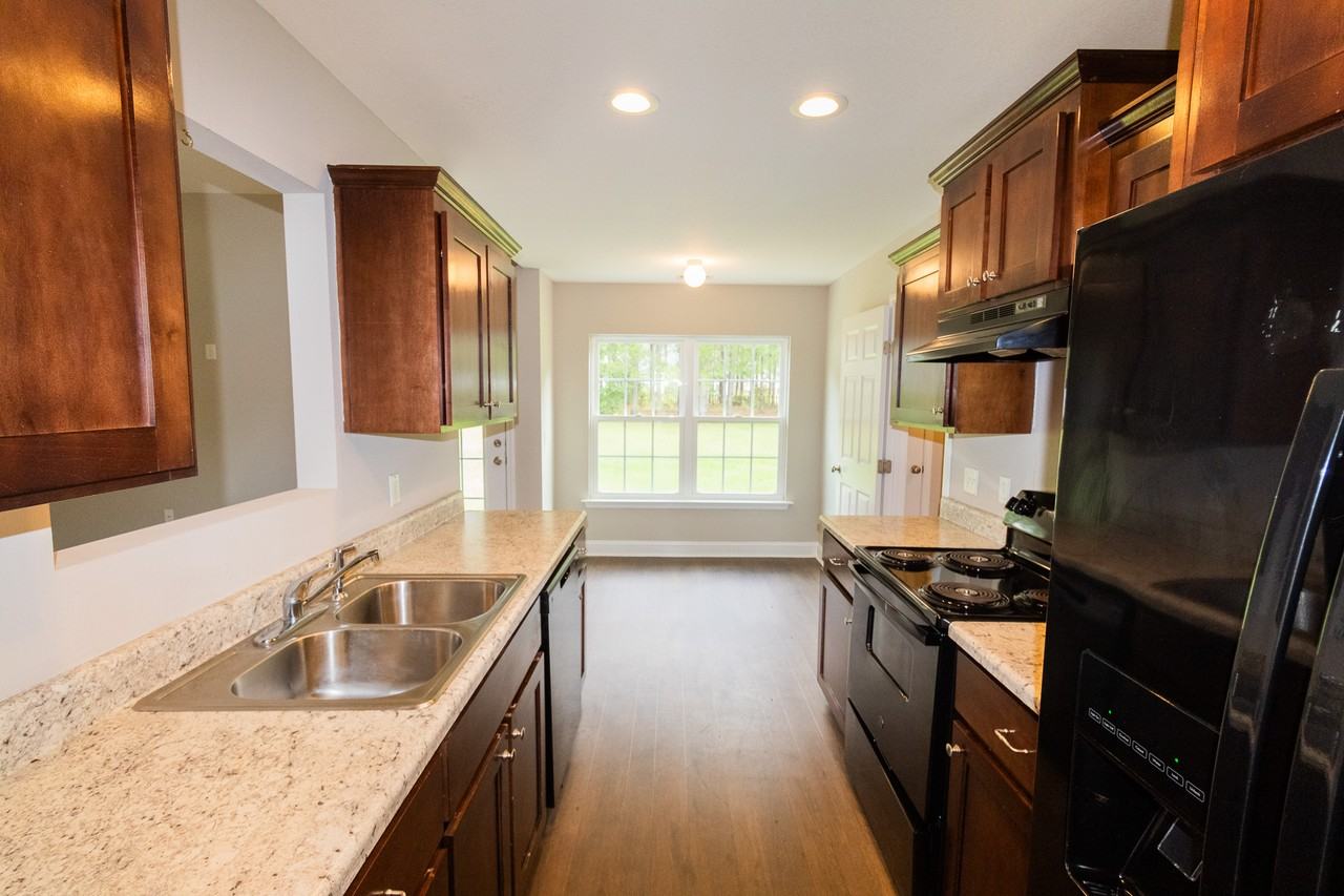 210 Stillwater Dr #1 - Photo 7 of 23