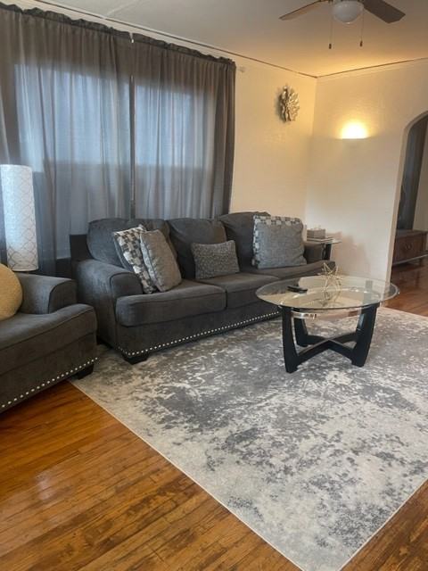 3819 Roseland Ave #1 - Photo 3 of 14