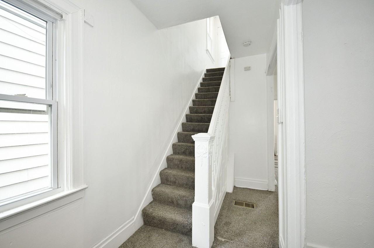 514 Franklin St - Photo 6 of 29