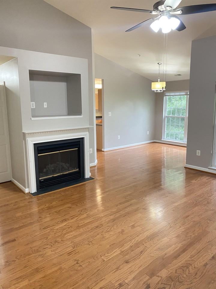 597 Cawley DriveUnit 3B #3B - Photo 3 of 20