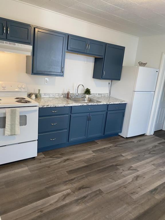 537 N 7th St Apt A - Photo 4 of 11