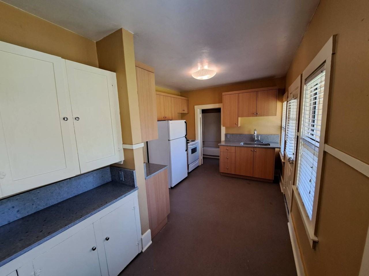 138 Nw Florida Ave #2 - Photo 5 of 14