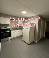 featured image of 209 6th Ave W #2