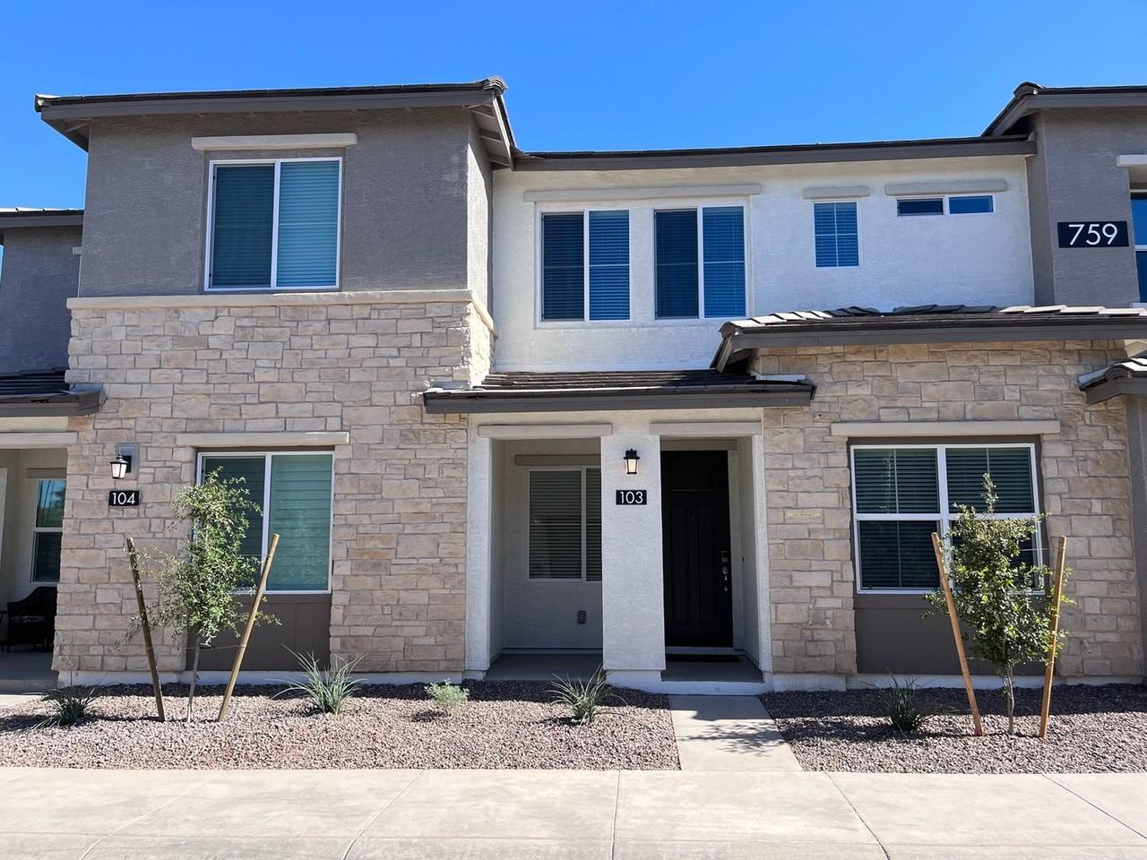 759 E Zesta Ln - Photo 2 of 50