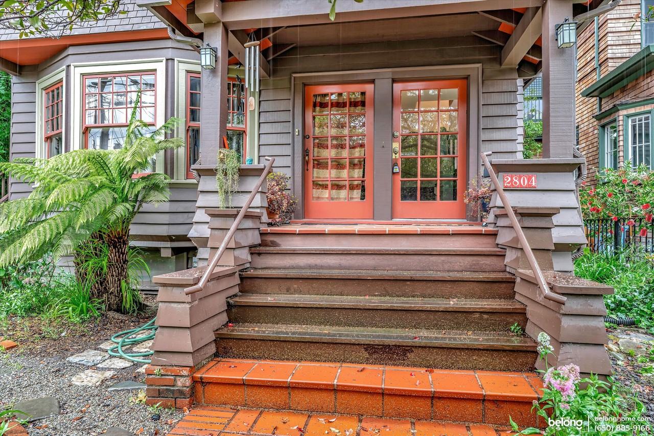 2804 Hillegass Ave #2 - Photo 2 of 18