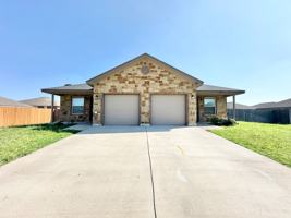 featured image of 4502 Skyflower Ln