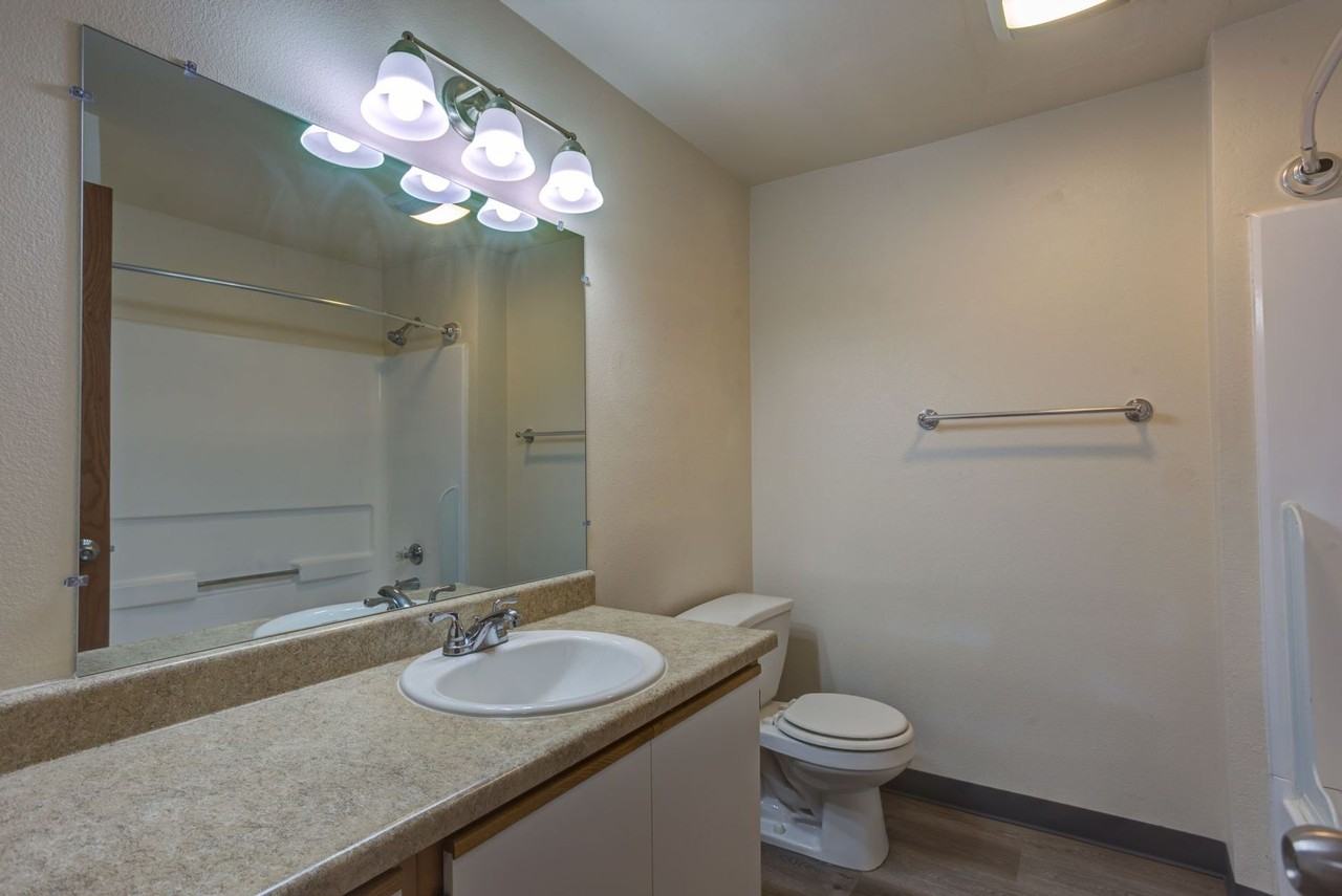 Cascade Village Estacada - Photo 4 of 25