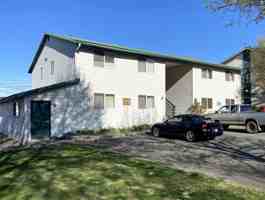 featured image of 109 S Pearl St