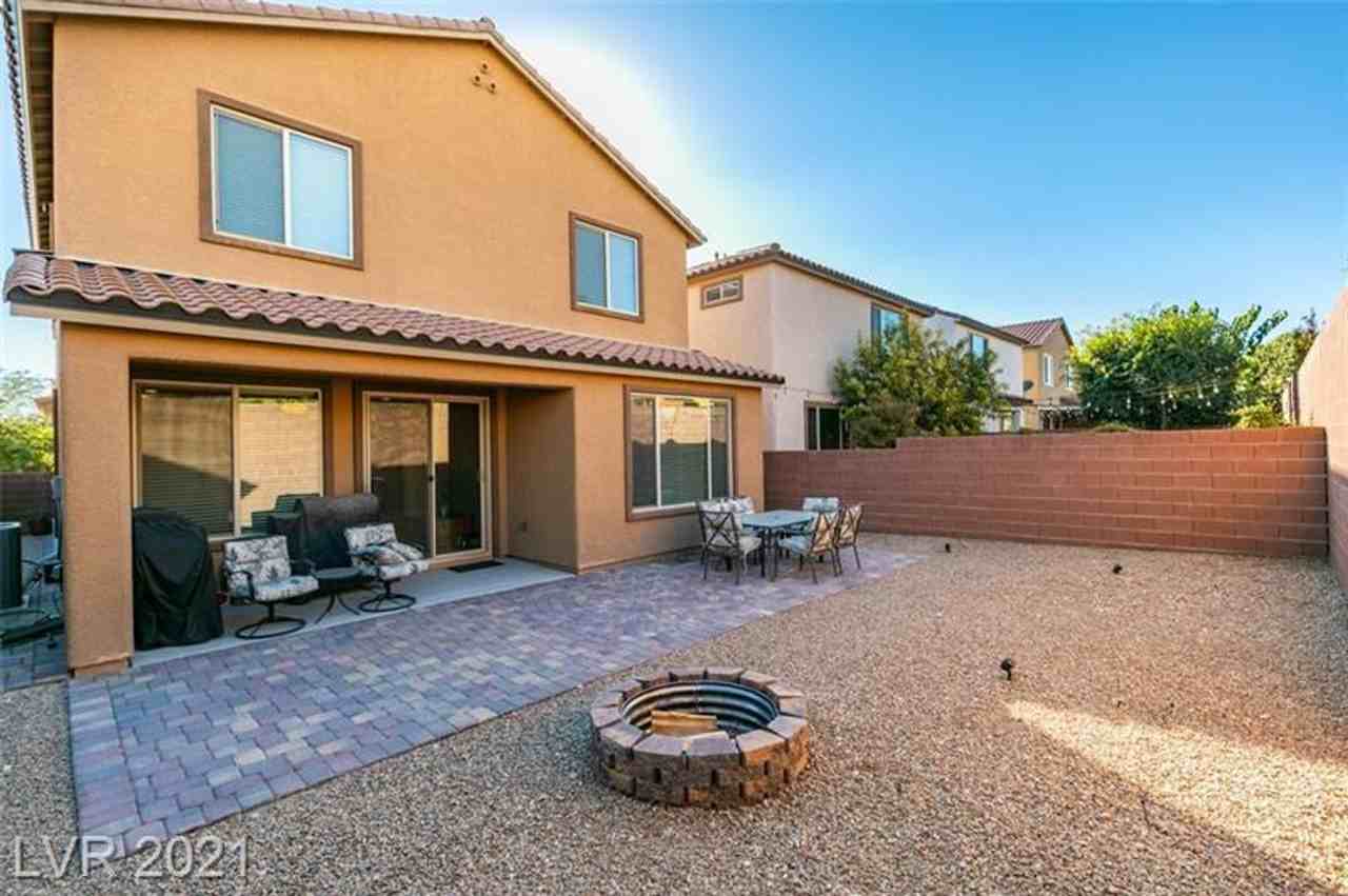 10981 Elk Sands Rd - Photo 2 of 21