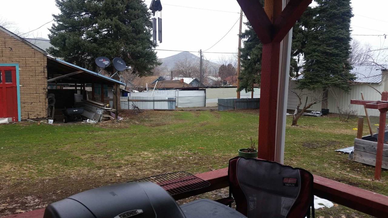 212 1st Ave S - Photo 3 of 3