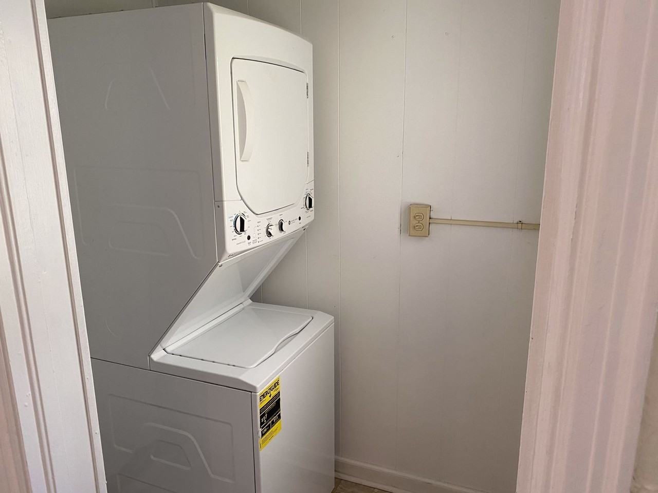 514 E 9th Ave - Photo 6 of 9