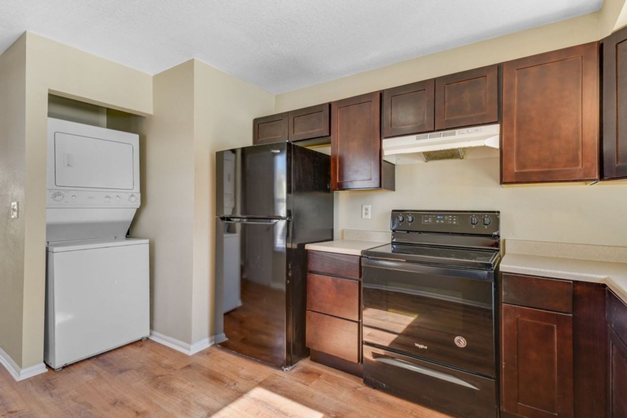 1168 Mazatlan Cir #D - Photo 6 of 12