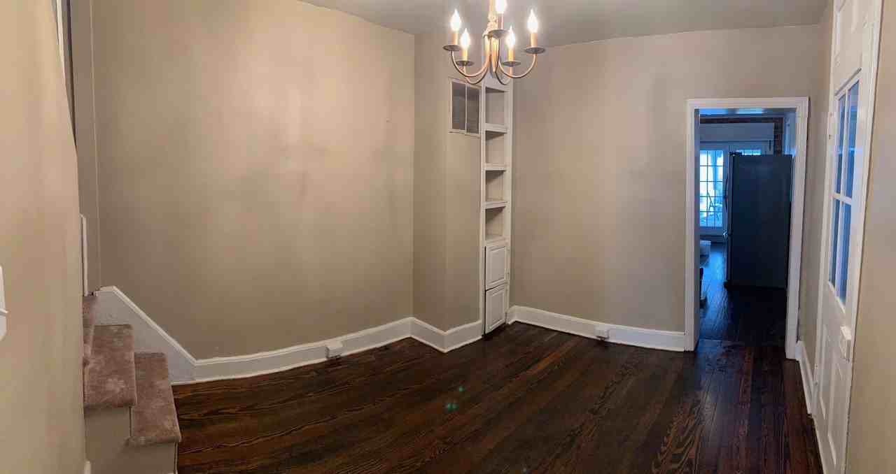 205 W 5th St - Photo 7 of 7