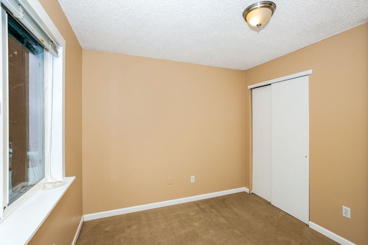 3512 Post Rd - Photo 5 of 37