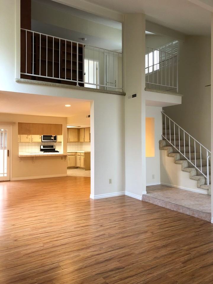 17132 Harbor Bluffs Cr - Photo 2 of 35