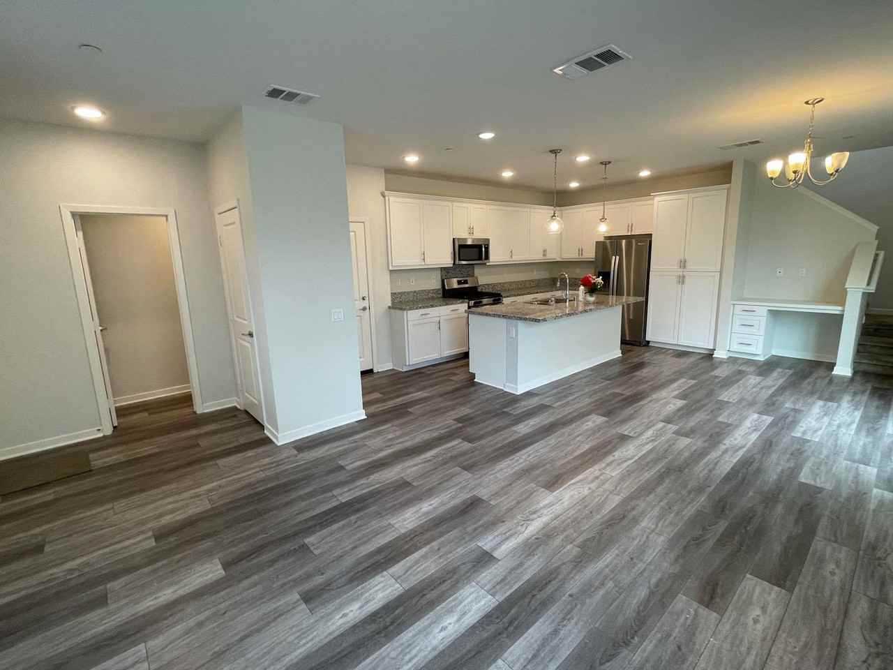 35795 Landon Ln - Photo 2 of 16