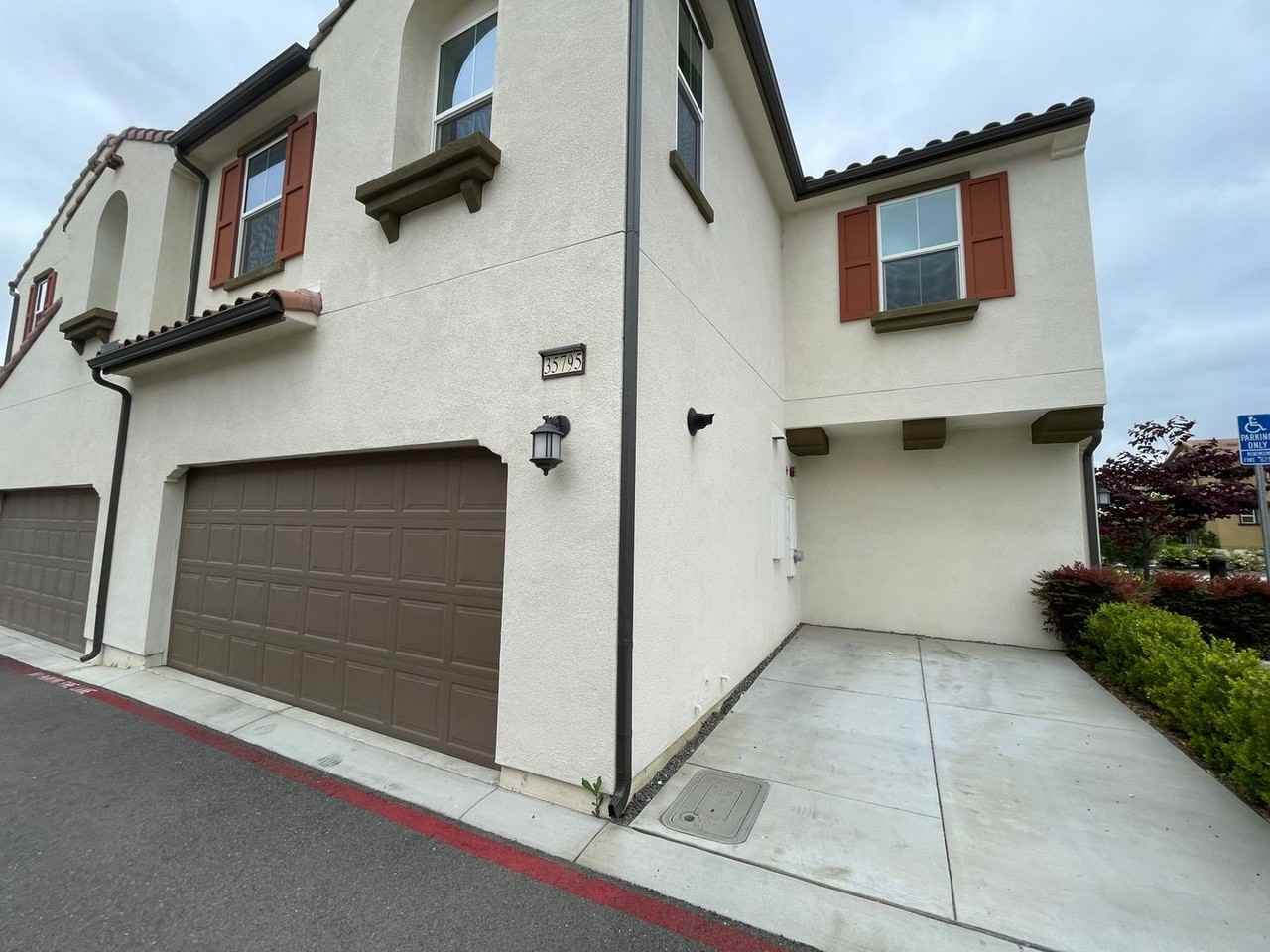 35795 Landon Ln - Photo 3 of 16