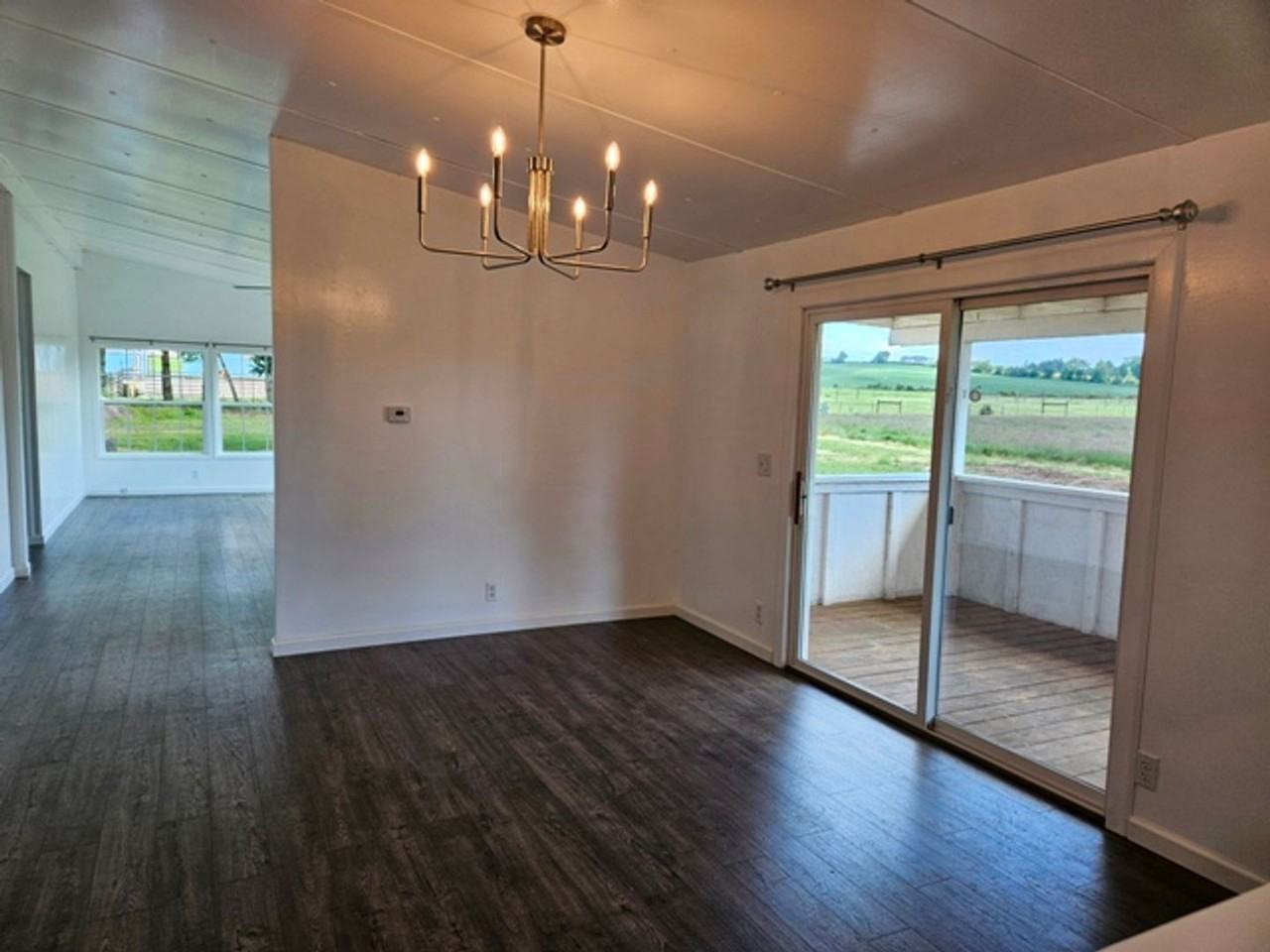 6898 Sherman Rd Se - Photo 3 of 37