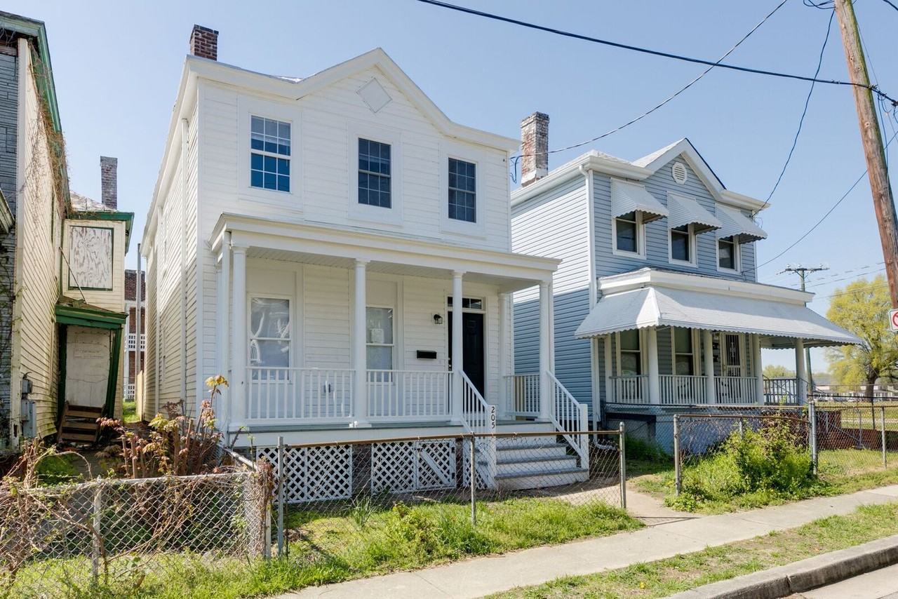 205 Minor St - Photo 3 of 25