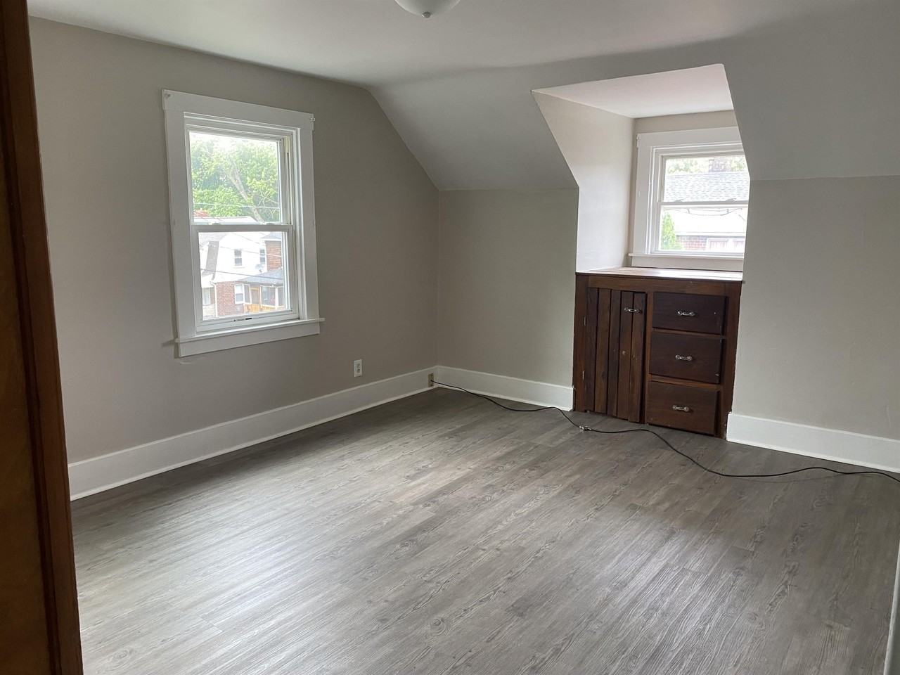 3964 3968 Riley Ave - Photo 3 of 10