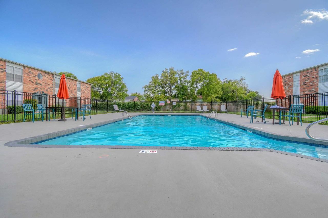 Parks on Village - Photo 2 of 18