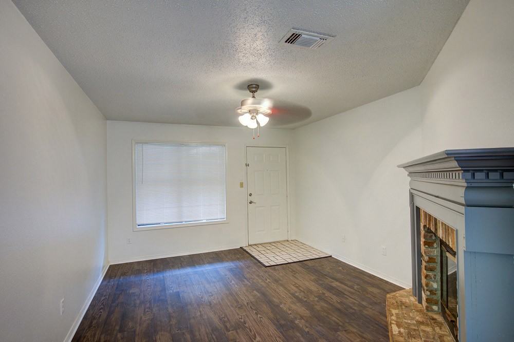 Parks on Village - Photo 4 of 18