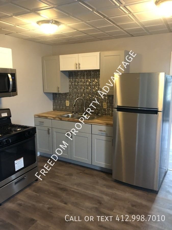 129 S 17th St #2 - Photo 2 of 12