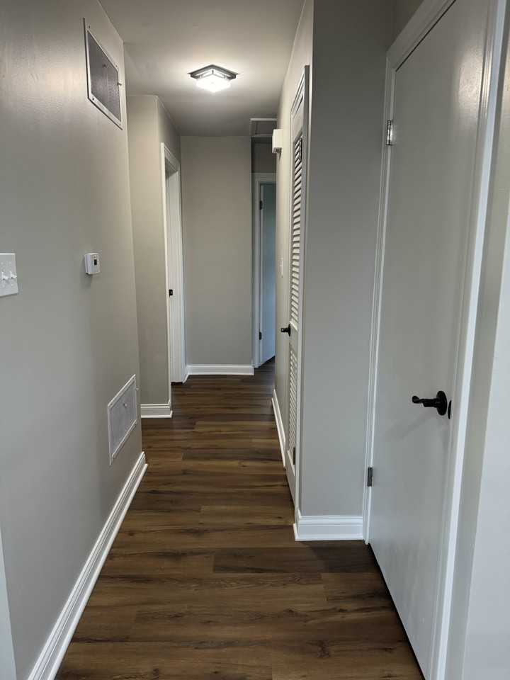 1407 Jefferson St #NA - Photo 3 of 19