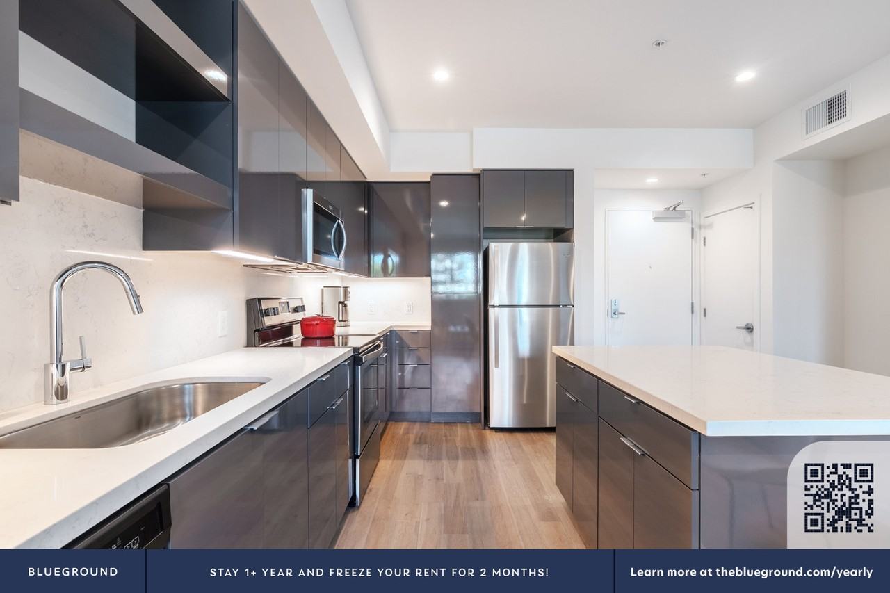 8820 Sepulveda Eastway - Photo 7 of 39