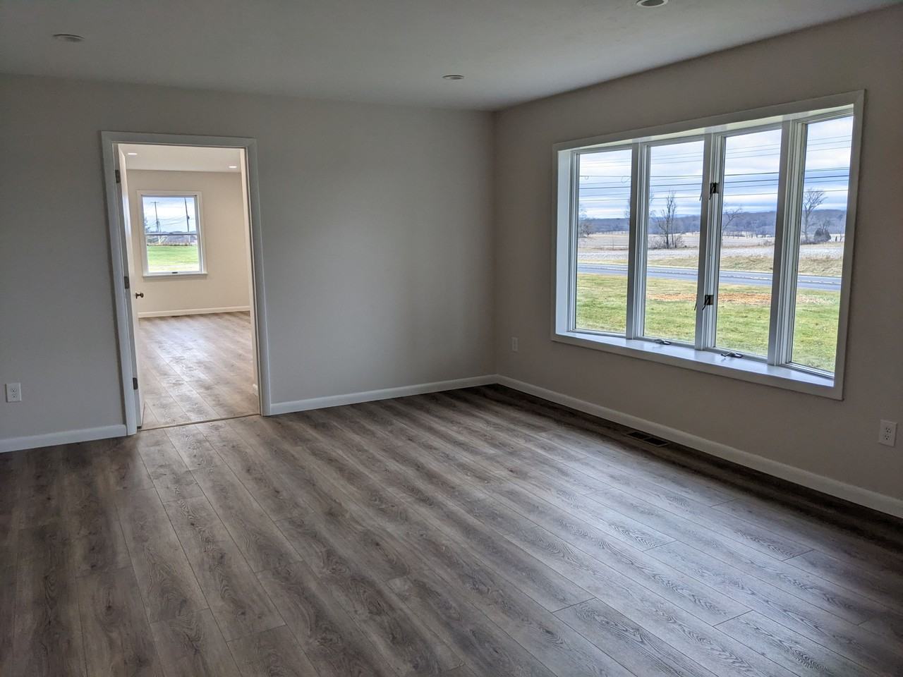 3626 W Whitehall Rd #NA - Photo 3 of 18