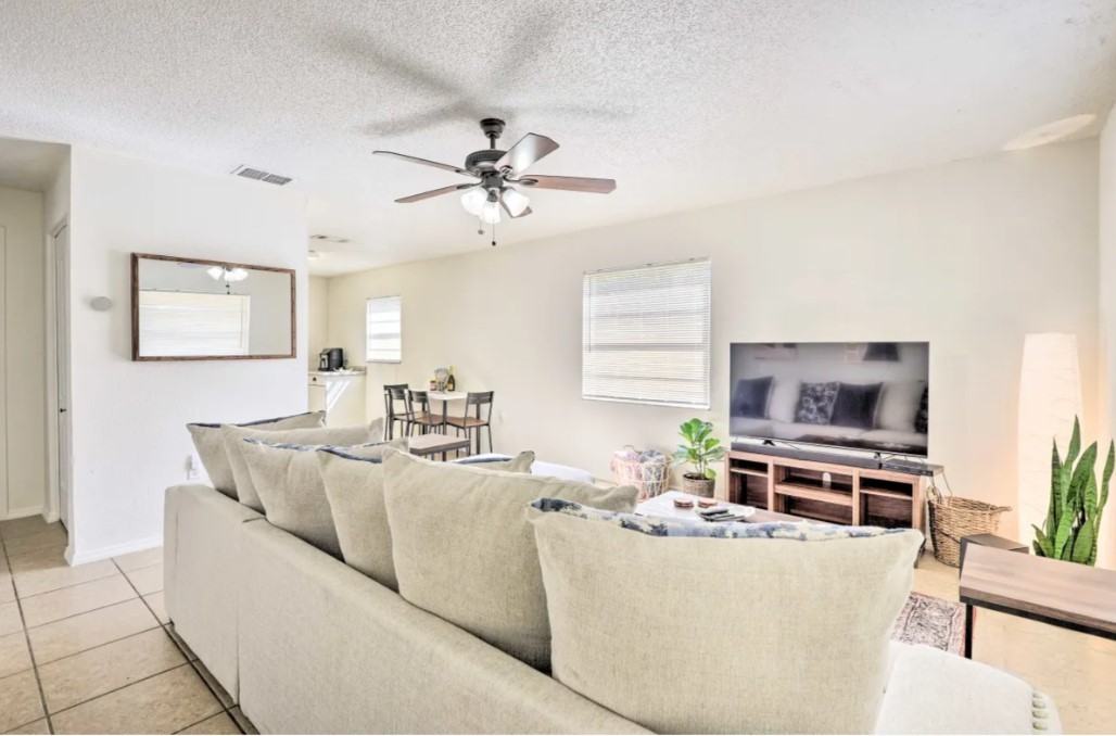 416 40th St E #NA - Photo 4 of 19