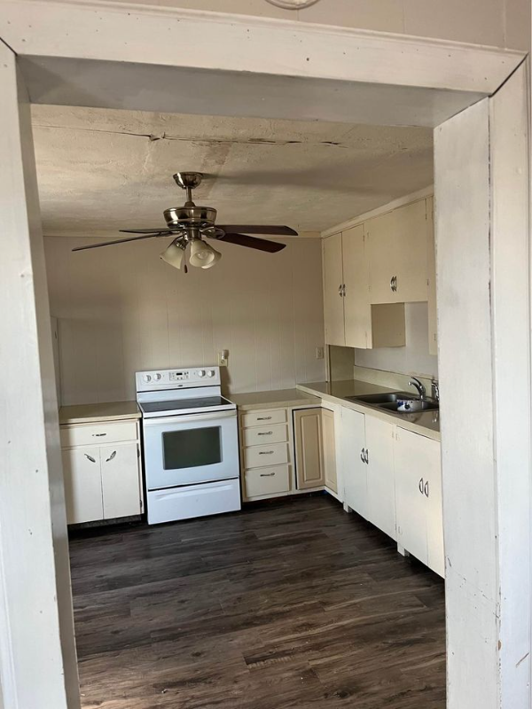 114 E Main St #3 - Photo 3 of 3