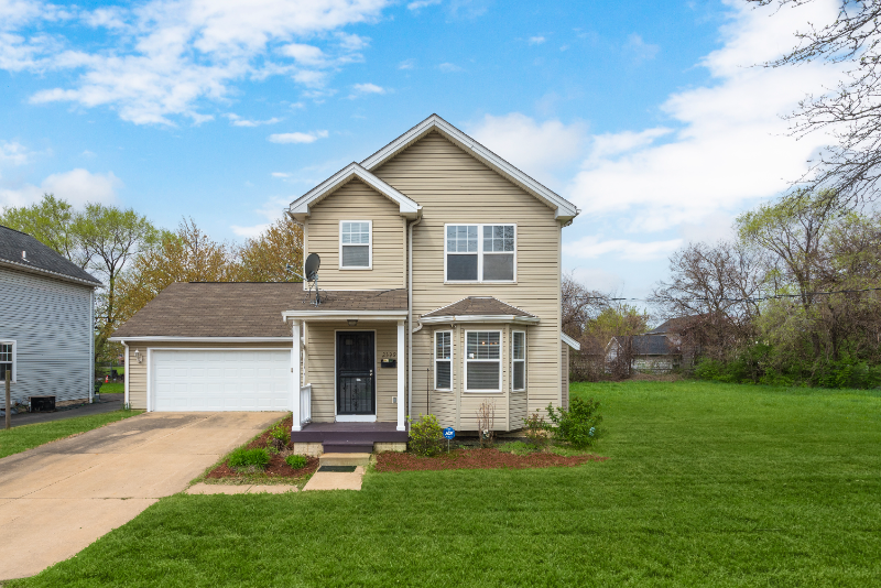 2398 E 38th St, Cleveland, OH 44115 3 bedroom House Rental Zumper