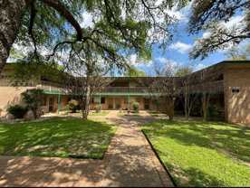 Colonial Apartments - Photo 1 of 1