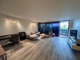 featured image of 415 South St #302